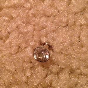 White Jewel Dust Plug