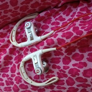 Power beats by dre