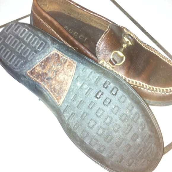 Gucci shoes *Authentic* - Picture 3 of 3