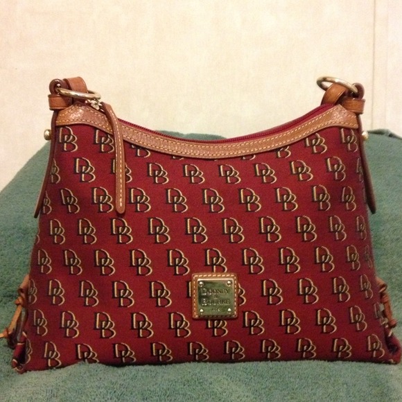 Price reduction. Dooney & Bourke Signature Hobo