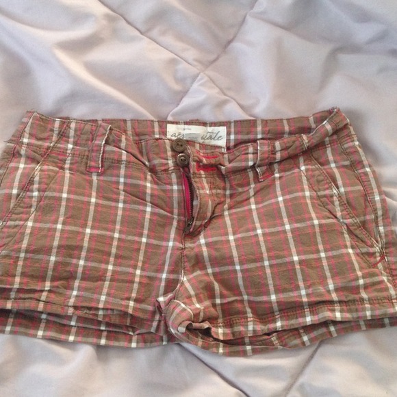 Aeropostale shorts size 1/2