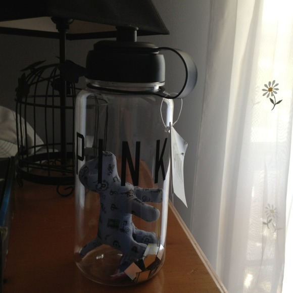 🚫SOLD🚫Pink water bottle and dog