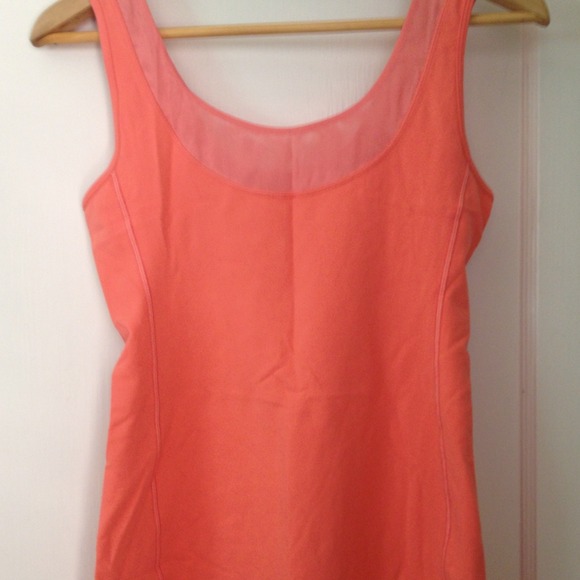 **SOLD** Lululemon Melon Tank 8