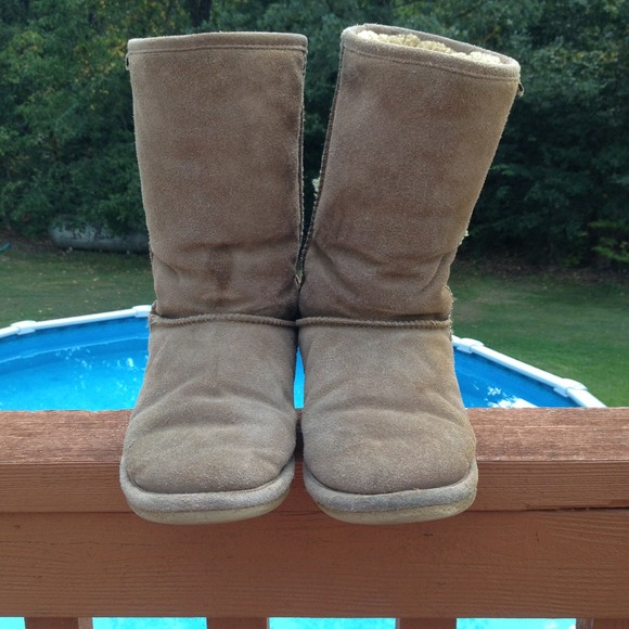 Bear paw boots