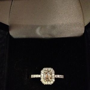 Yellow diamond ring