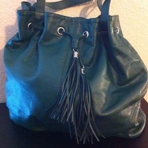 🔴⬇H&M LEATHER EMERALD GREEN HANDBAG💚NWOT!