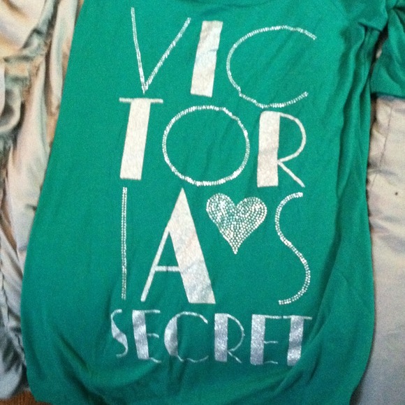 Victoria secrets night gown - Picture 3 of 4