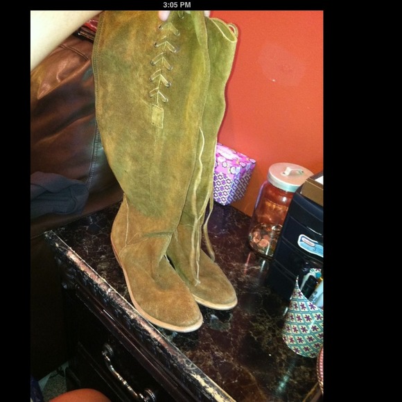 Wild Pair Boots - 💖SOLD💖Wild Pair Tan Suede Boots sz 37 (7)