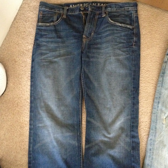 American eagle denim jeans