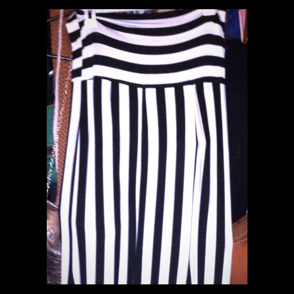 Love culture long maxi skirt.