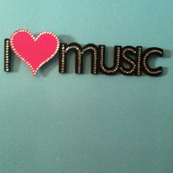 I <3 music wall sign