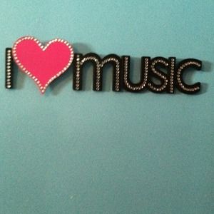I <3 music wall sign
