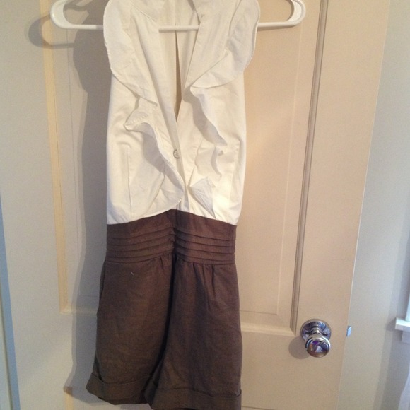 Cute military green and white romper - Picture 1 of 4