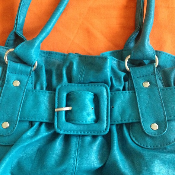 Teal scrunch hand bag with buckle