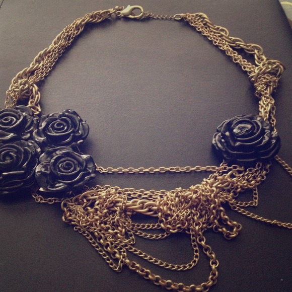 Multi-chain gold and black rose necklace