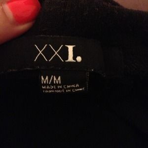 Little black dress w/ baggy sleeves