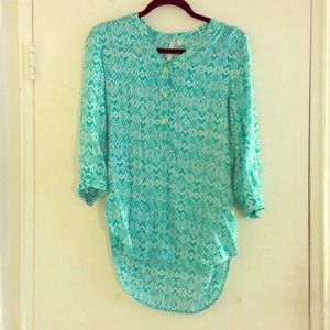 Soft hi-lo tunic top/ beach cover up.