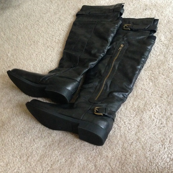 High boots and skirt Bundle