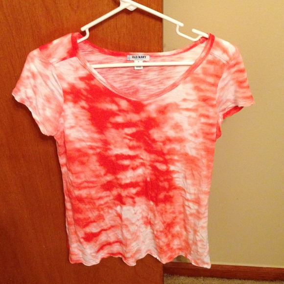 🚫🚫SOLD N BUNDLE🚫🚫🌟Colorful Tie-dye Tee🌟