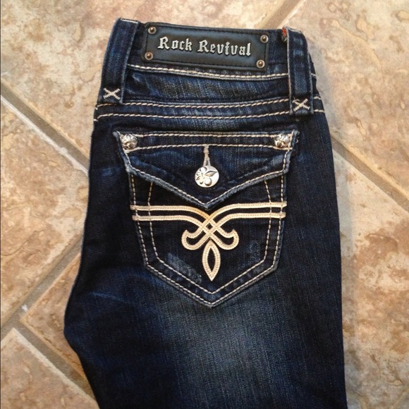 ROCK REVIVAL JEANS