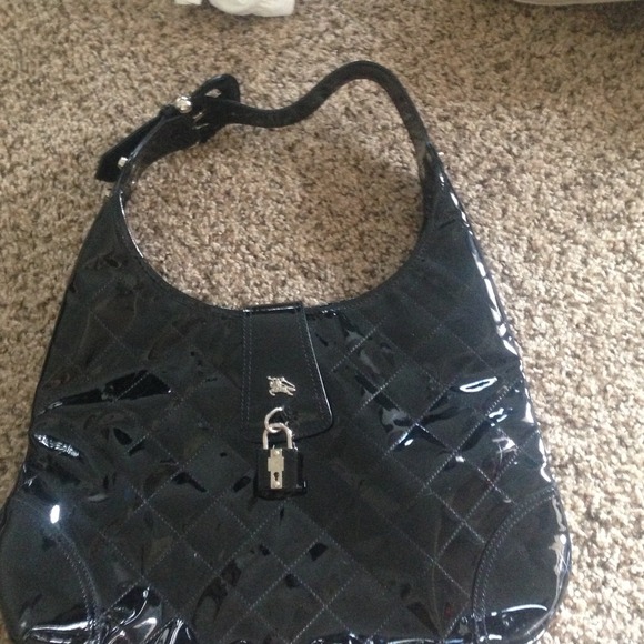 Burberry purse