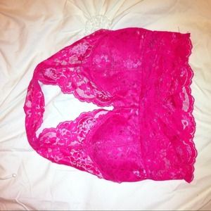 Lace halter crop top