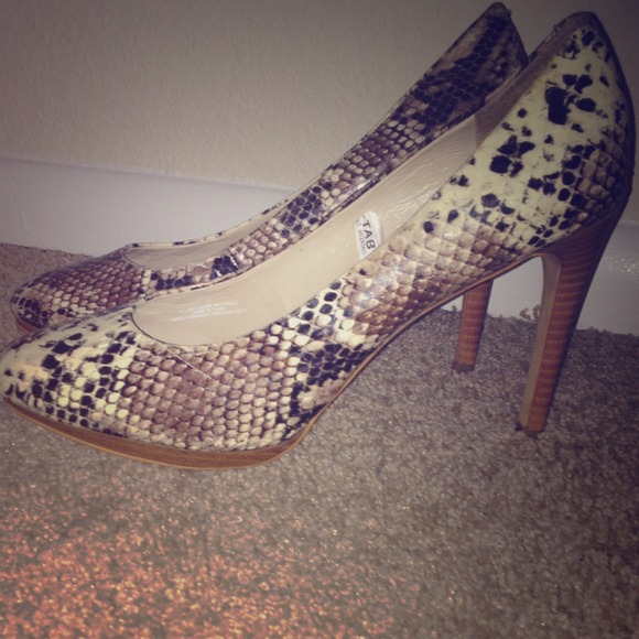 Snake skin high heels