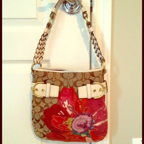 Coach flower limited purse