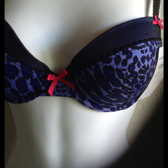 💕BETSY JOHNSON ANIMAL PRINT BRA 32 C new w tag💫 - Picture 3 of 3