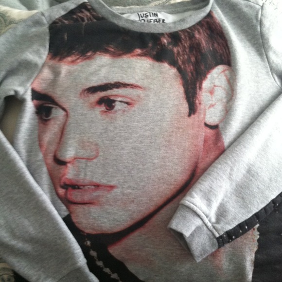 Justin Bieber Sweatshirt    ON HOLD