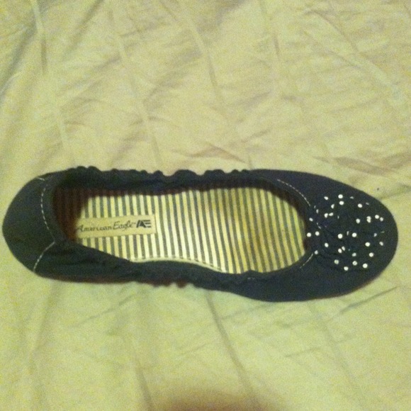 American eagle slip ons SZ 7 👟🌺 - Picture 2 of 2