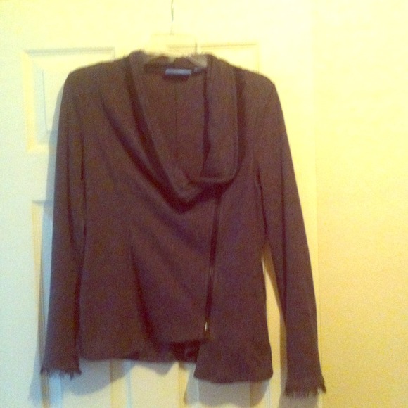Simply Vera zip-up