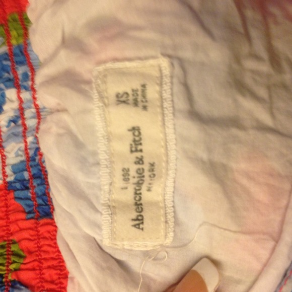 NWOT Abercrombie skirt - Picture 3 of 3