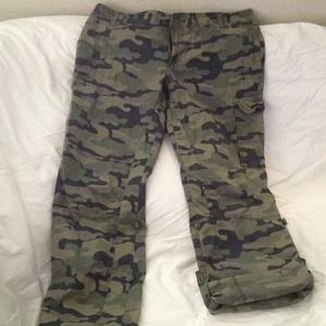 Old Navy camo pants