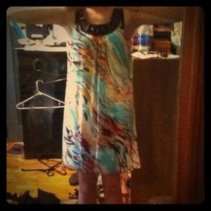 Multicolored dress just like new