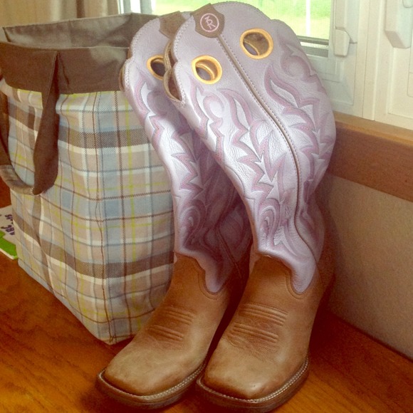 Tony Lama western boots==reserved for azlaure02==