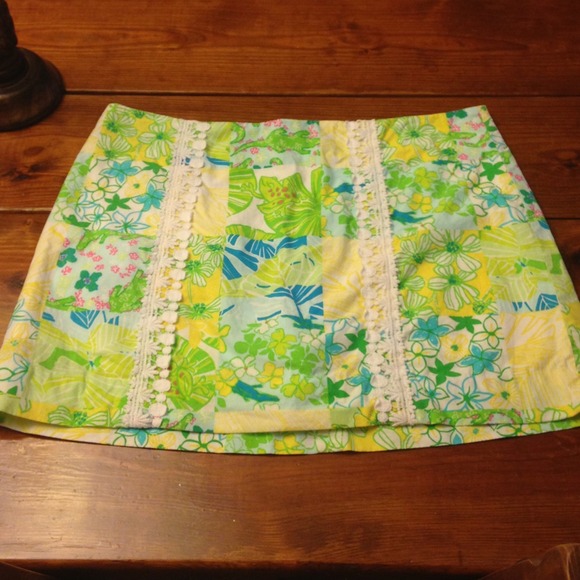 Gently worn Lilly skort
