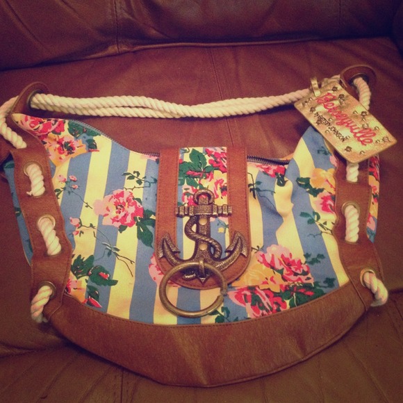 Betseyville nautical bag!