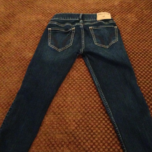 ***NO LONGER AVAILABLE*Hollister Jeggings size 00R