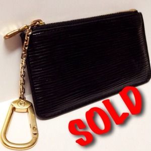 🚫SOLD LOCALLY🚫Authentic Louis Vuitton key Pouch⚡