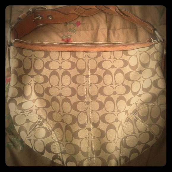 NEW COACH PURSE