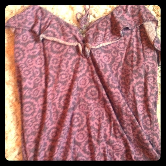 American Eagle top