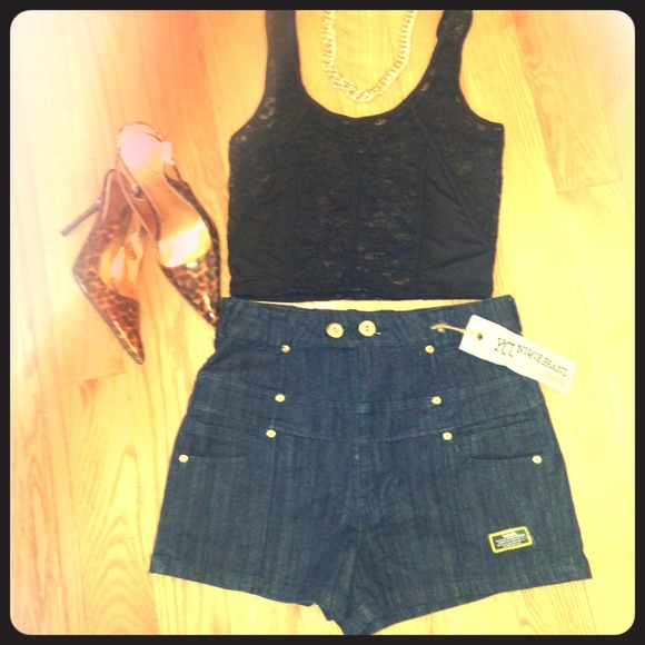 🆕Denim high waist shorts