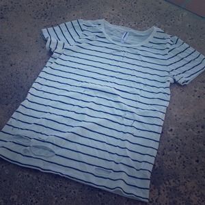 💕SOLD💕Distressed Striped Basic