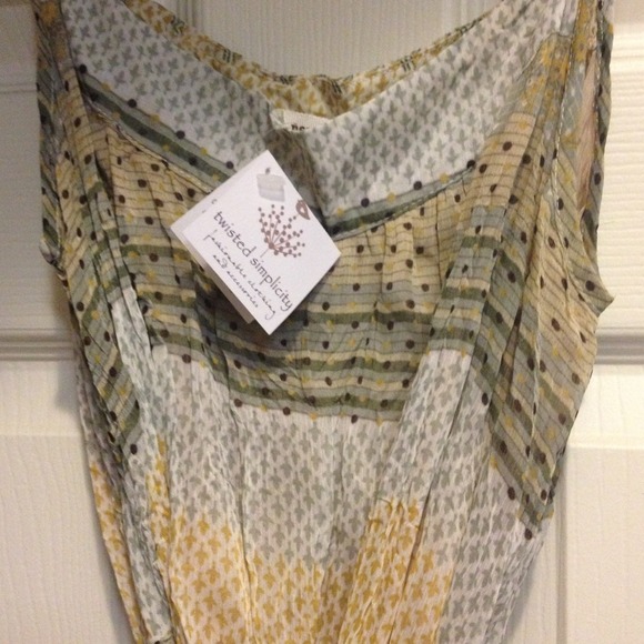 Boho Chic Ivory/Brown Dress - Picture 4 of 4