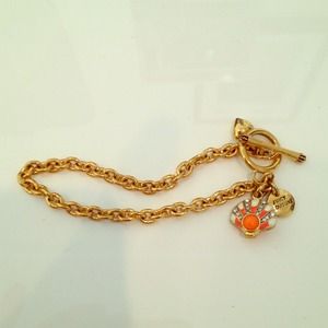 Juicy Couture seashell charm gold chain bracelet
