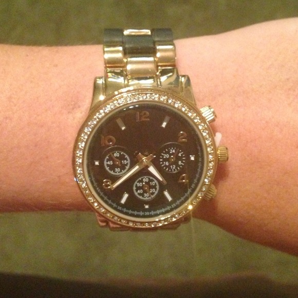 Perfect Timing Watch - Picture 2 of 2