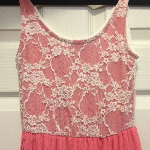 Coral & Ivory Lace Dress - Picture 2 of 2