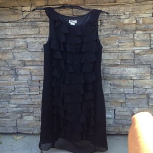 Andre Oliver ruffle flutter front dress