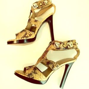 BCBGeneration snake skin heels